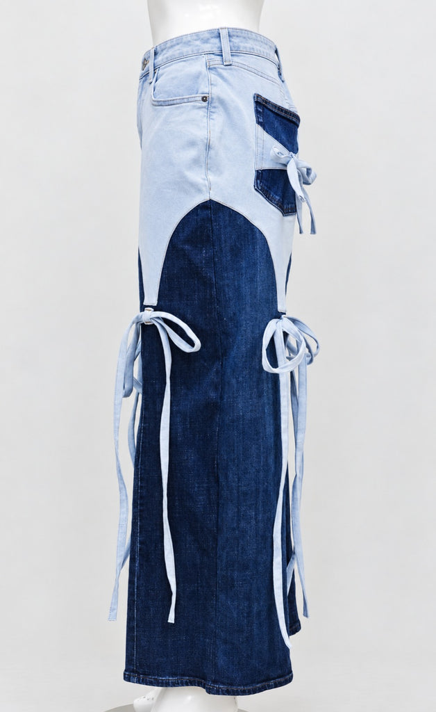 CR2262 UPCYCLED TWO-TONE BOW DENIM JEANS