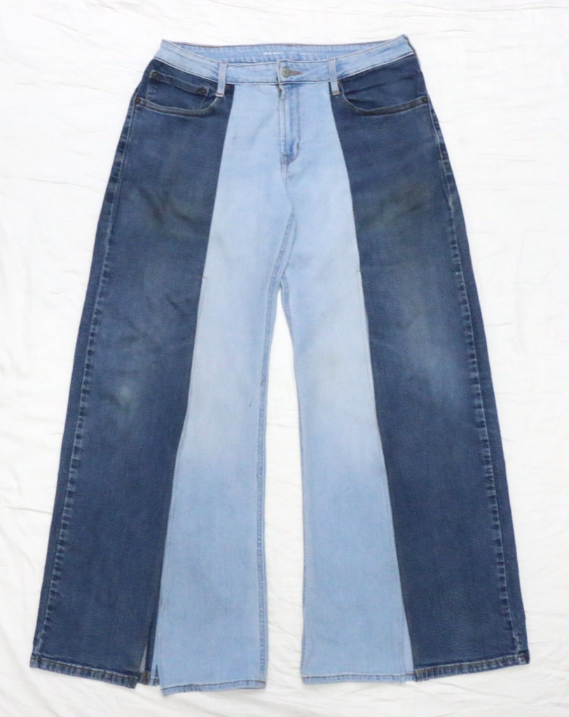CR2202 UPCYCLED TWO-TONE DENIM PANEL WIDE-LEG JEANS