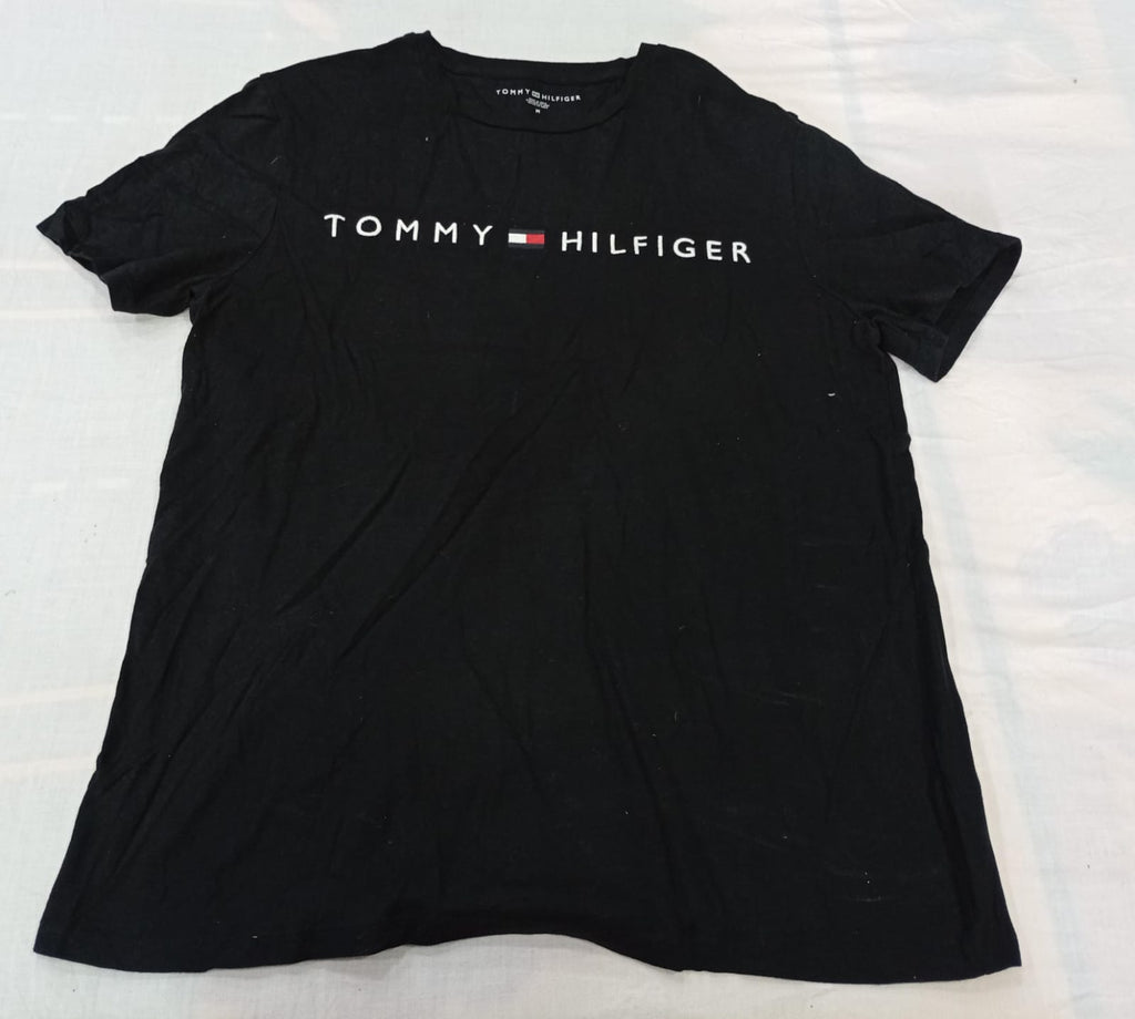 CR13157 Vintage Tommy Hilfiger T-Shirts