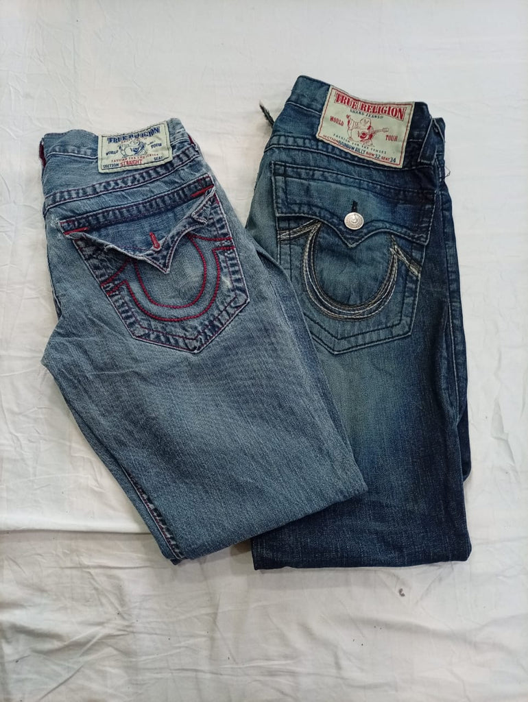 CR12518 Vintage True Religion Men’s Jeans