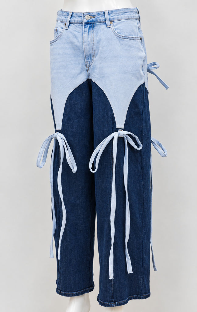 CR2262 UPCYCLED TWO-TONE BOW DENIM JEANS