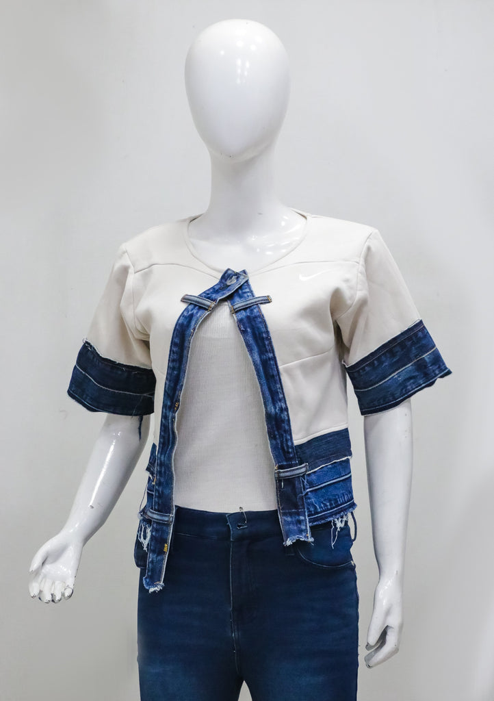 CR2288 UPCYCLED DENIM TIE-FRONT CROP TOP