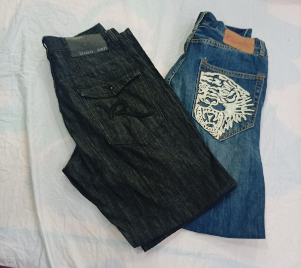 CR11537 Vintage Designer Men’s and Women’s Jeans