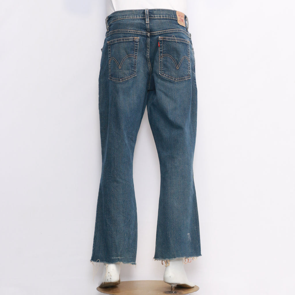 CR19 Unveils Reworked Levi'S Music Print For Ladies