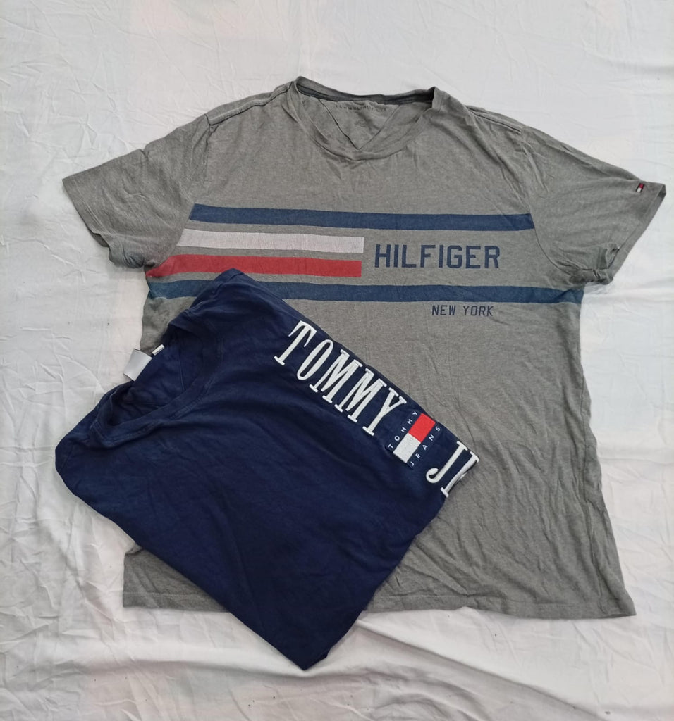 CR12622 Vintage Tommy Hilfiger T-Shirts