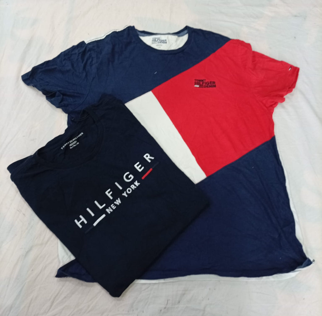 CR11916 Vintage Tommy Hilfiger T-Shirts
