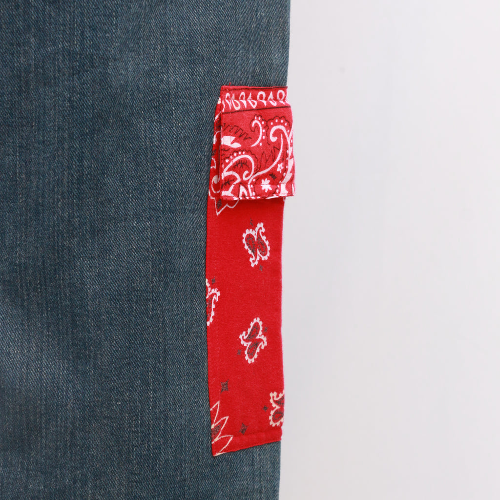 CR981 Men Reworked Branded Denim With Hanky Design