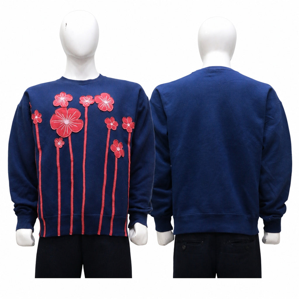 CR1977 UPCYCLED FLORAL APPLIQUÉ CREWNECK SWEATSHIRT