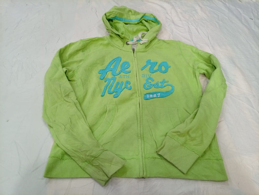 Vintage Mix Branded Hoodies Bundle in mixed sizes and colours. Grade A/B/C.