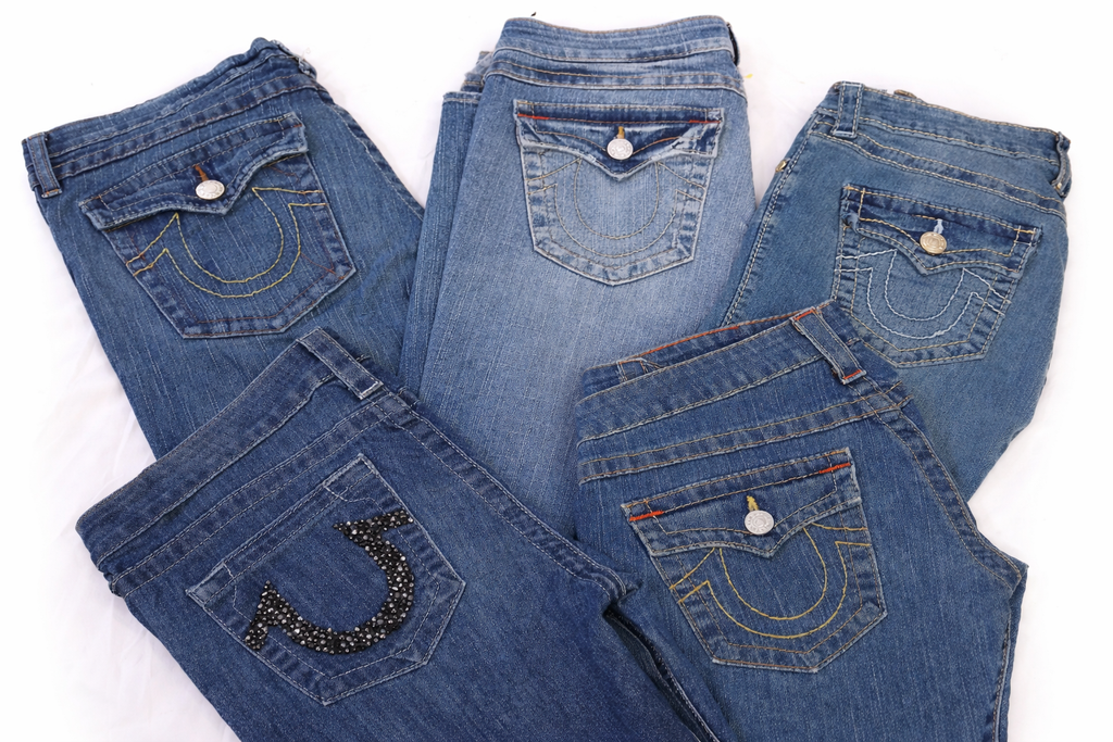 CR7227 Vintage True Religion Flare And Straight Jeans