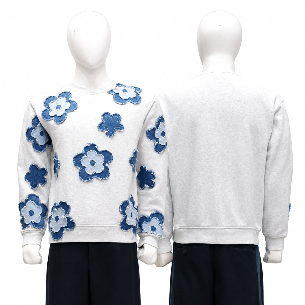 CR1980 UPCYCLED DENIM FLORAL APPLIQUÉ SWEATSHIRT