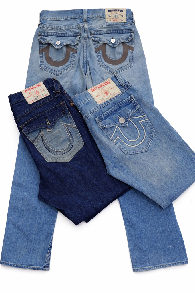 CR7137 True Religion Mens Jeans