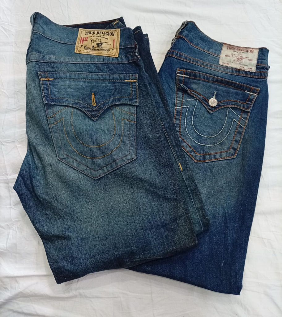 CR12569 Vintage True Religion Men’s Jeans