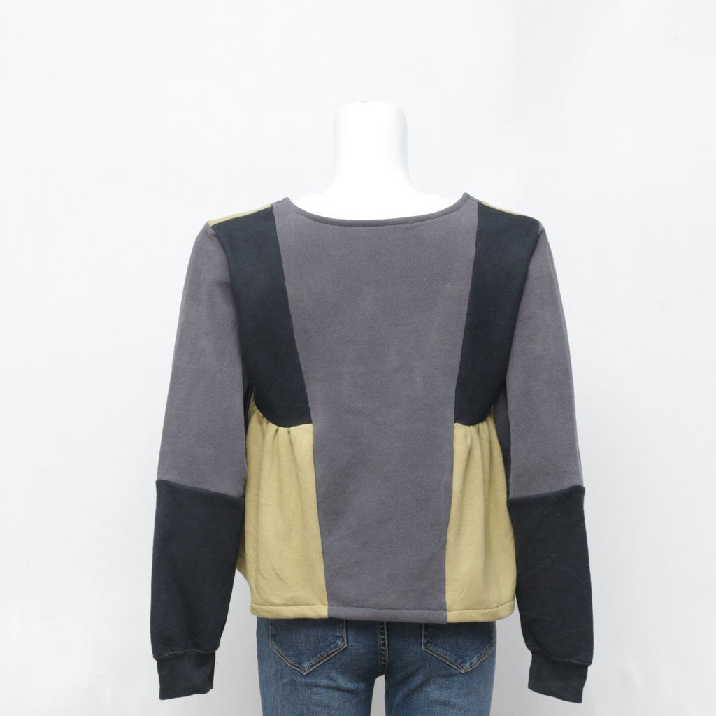 CR0128 Reworked Branded Sweat Crop Tops