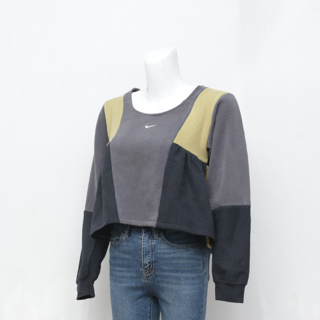 CR0128 Reworked Branded Sweat Crop Tops