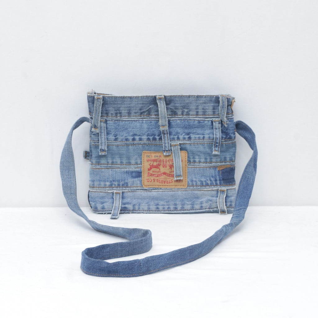 CR2572 Reworked Elegant Design Levi's Denim Bag