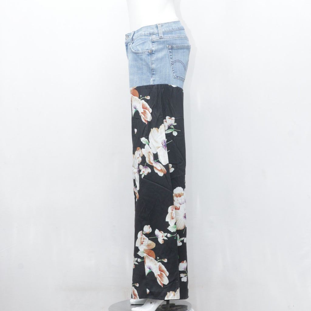 CR3228 Reworked Ladies Levi's Denim Pants With Inserted Flares
