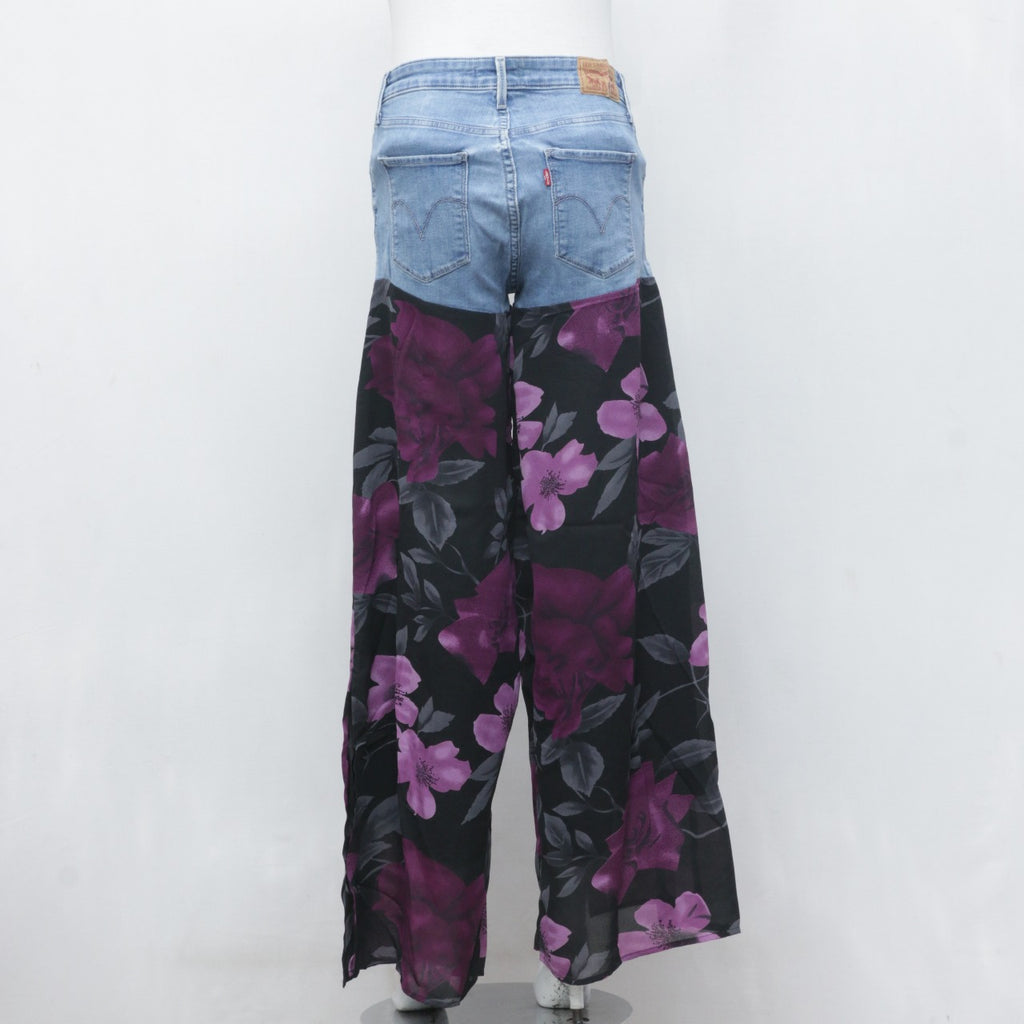 CR3229 Reworked Ladies Levi's Denim Pants With Inserted Flares