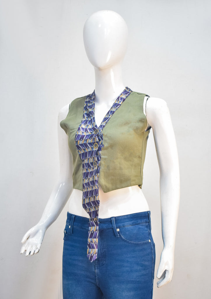 CR2291 UPCYCLED CARHARTT TIE-TRIM VEST