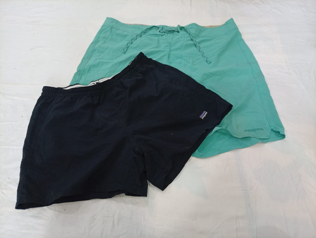 CR12642 Vintage Patagonia Shorts