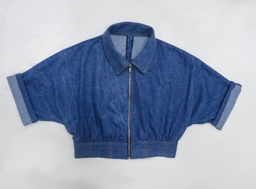 CR2218 UPCYCLED DENIM CROPPED ZIP BLOUSE