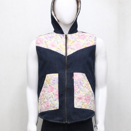  Upcycled Floral Patchwork Hooded Vests in mixed sizes and colours, Grade A/B.