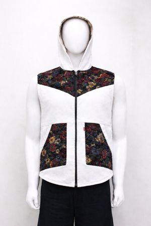  Upcycled Floral Patchwork Hooded Vests in mixed sizes and colours, Grade A/B.