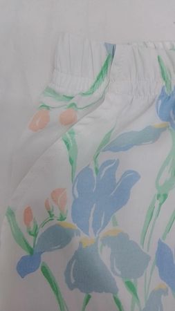 Upcycled Floral Lace-Trim Shorts in mixed sizes and colours, Grade A/B.