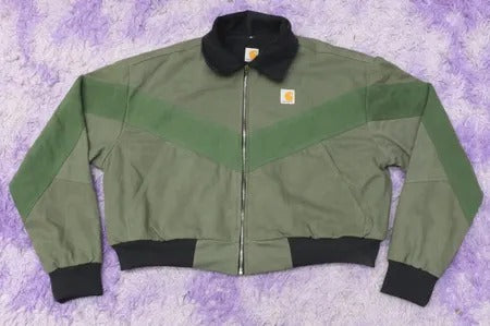 Upcycled Carhartt Two-Tone Cropped Workwear Jackets in mixed sizes and colours, Grade A/B.