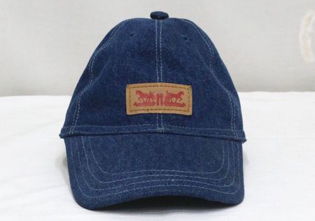 Upcycled Levi's Denim Baseball Caps  in mixed sizes and colours, Grade A/B.