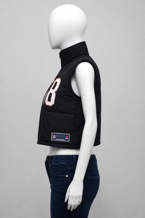 Upcycled Jersey Puffer Crop Vests in mixed sizes and colours, Grade A/B.