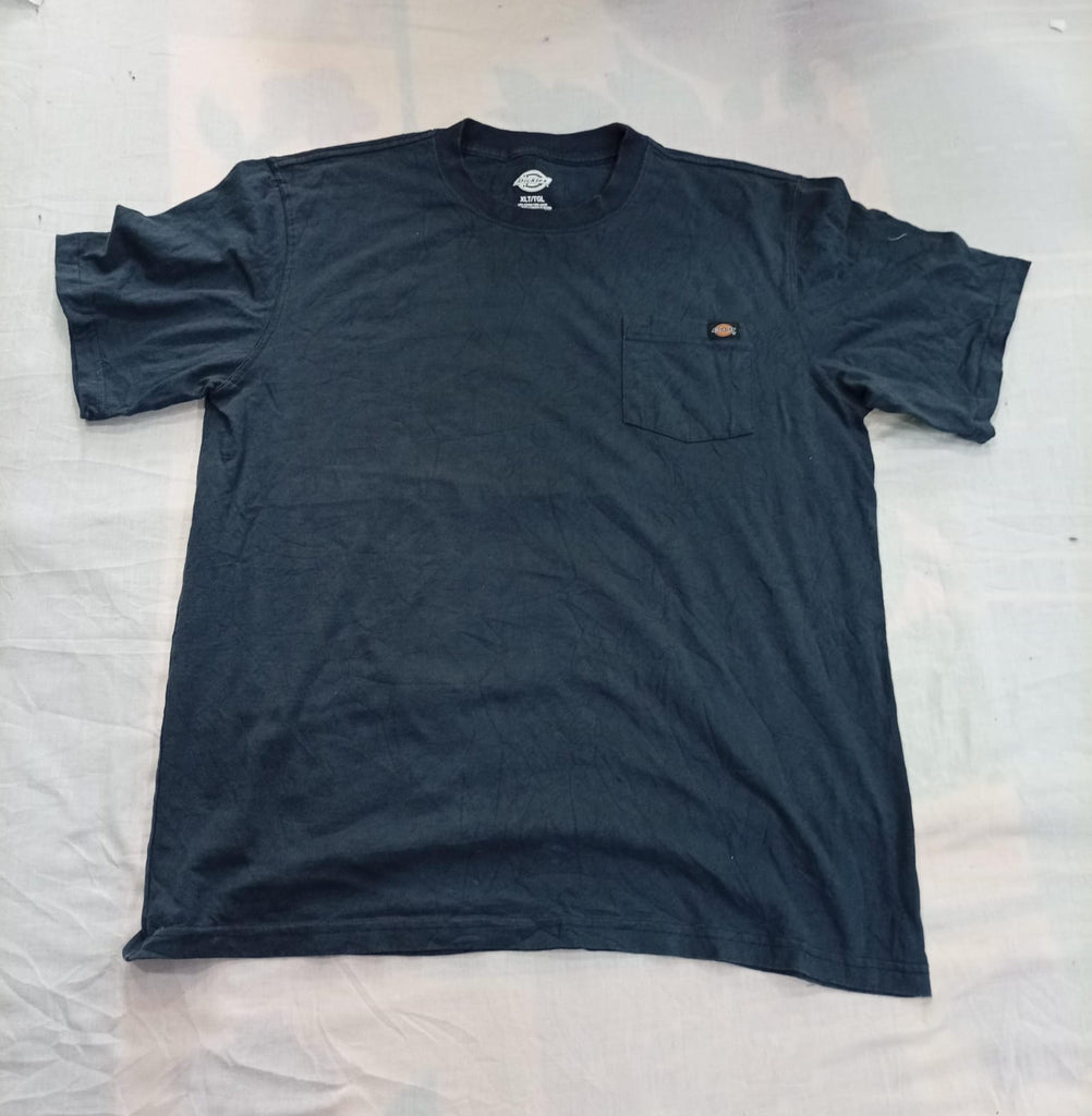 Vintage Dickies T-Shirts Bundle in mixed sizes and colours. Grade B/C.