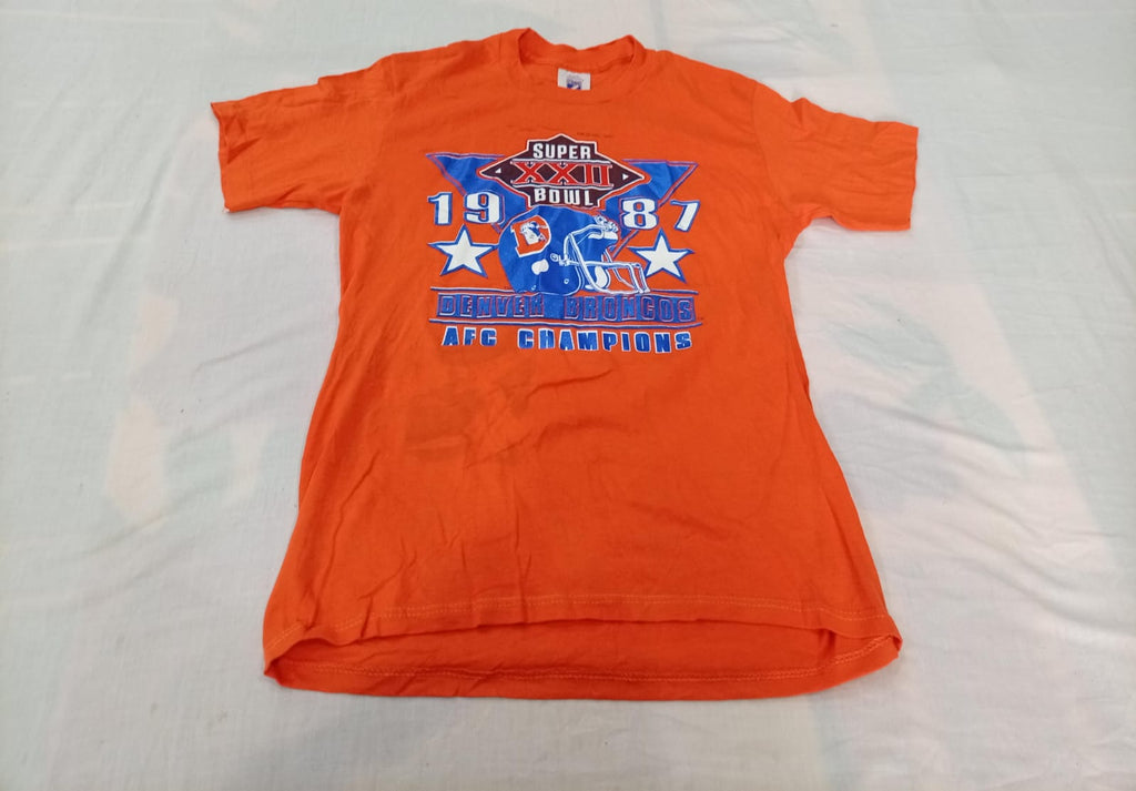 Vintage Single Stitch T-Shirts Bundle in mixed sizes and colours. Grade B/C. 