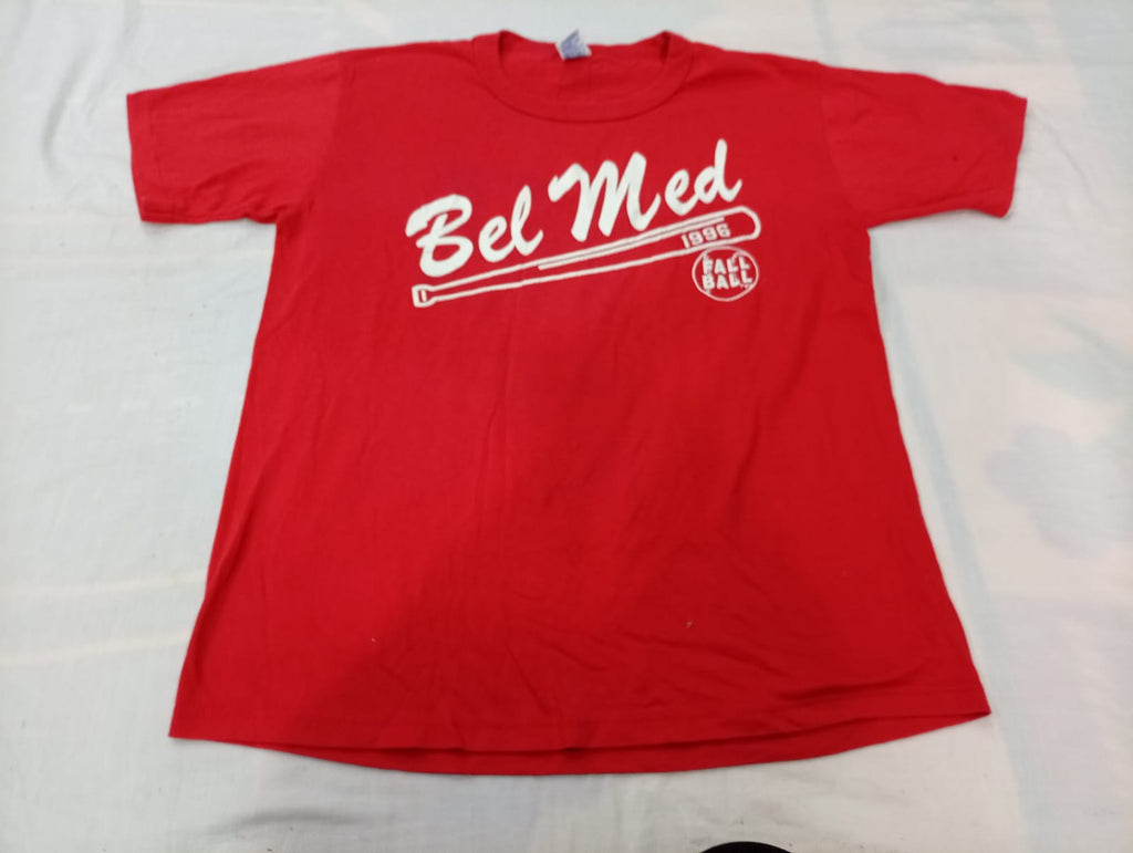 Vintage Single Stitch T-Shirts in mixed sizes and colours. Grade B/C.