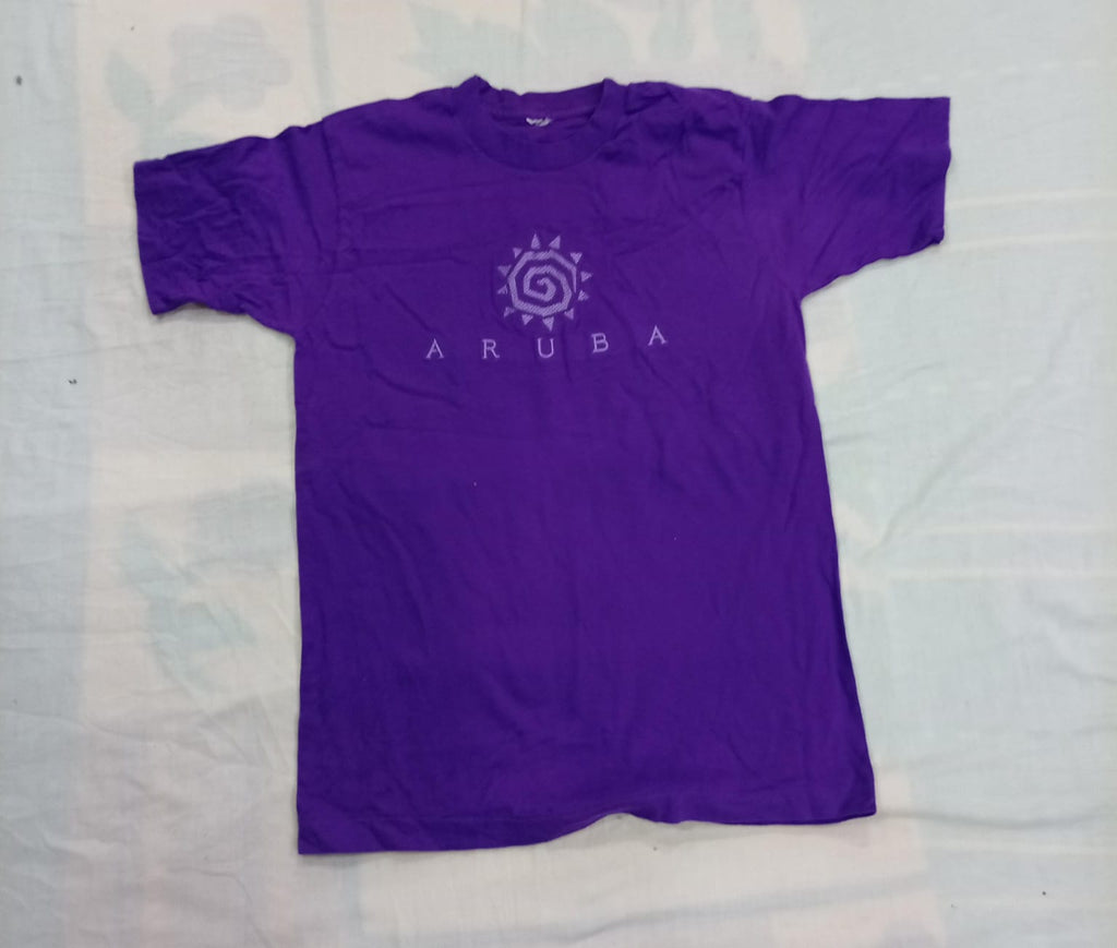 Vintage Single Stitch T-Shirts bundle in mixed sizes and colours. Grade B/C. 