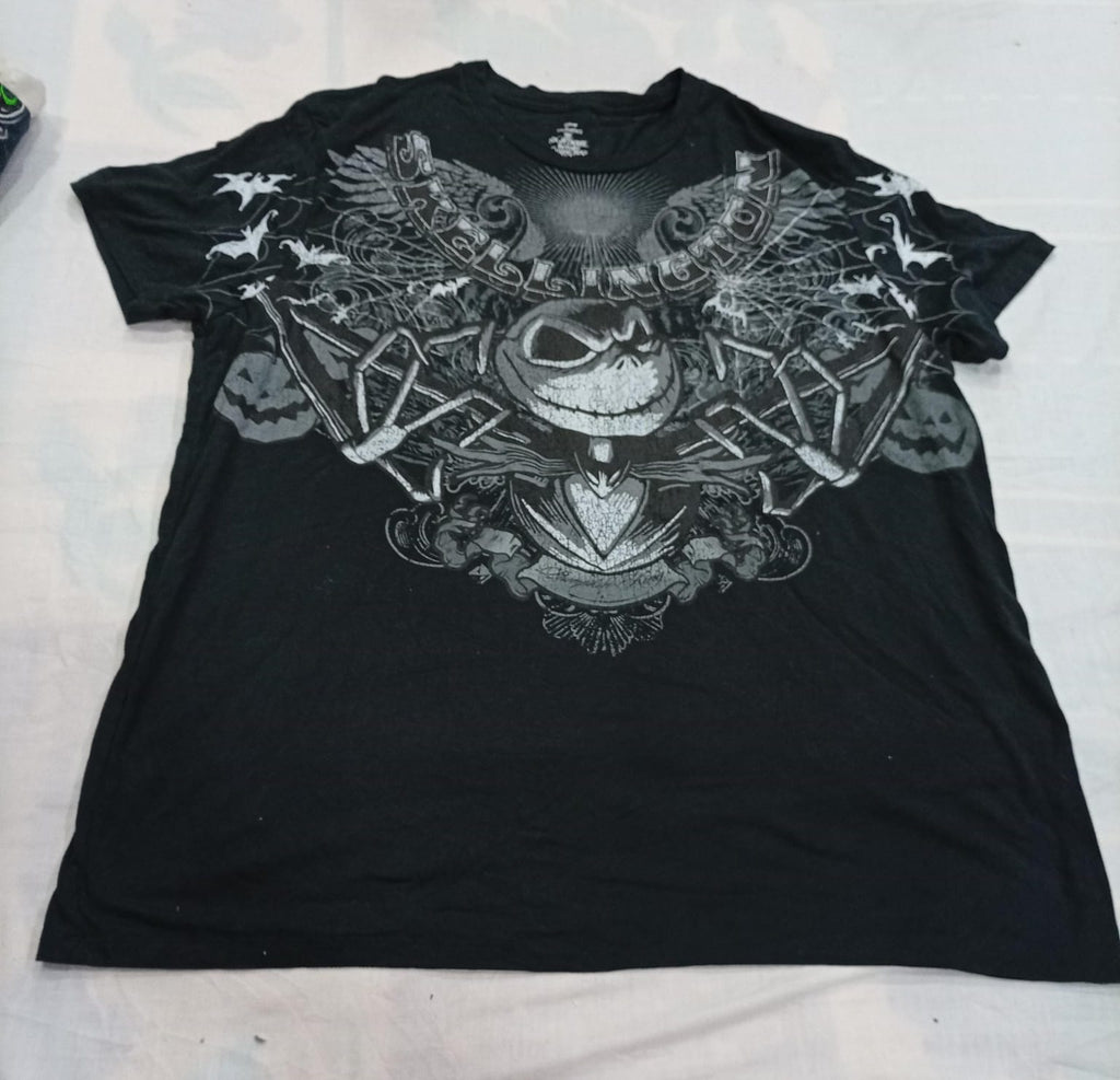 Vintage Skull t-shirts bundle in mixed sizes and colours. Grade B/C