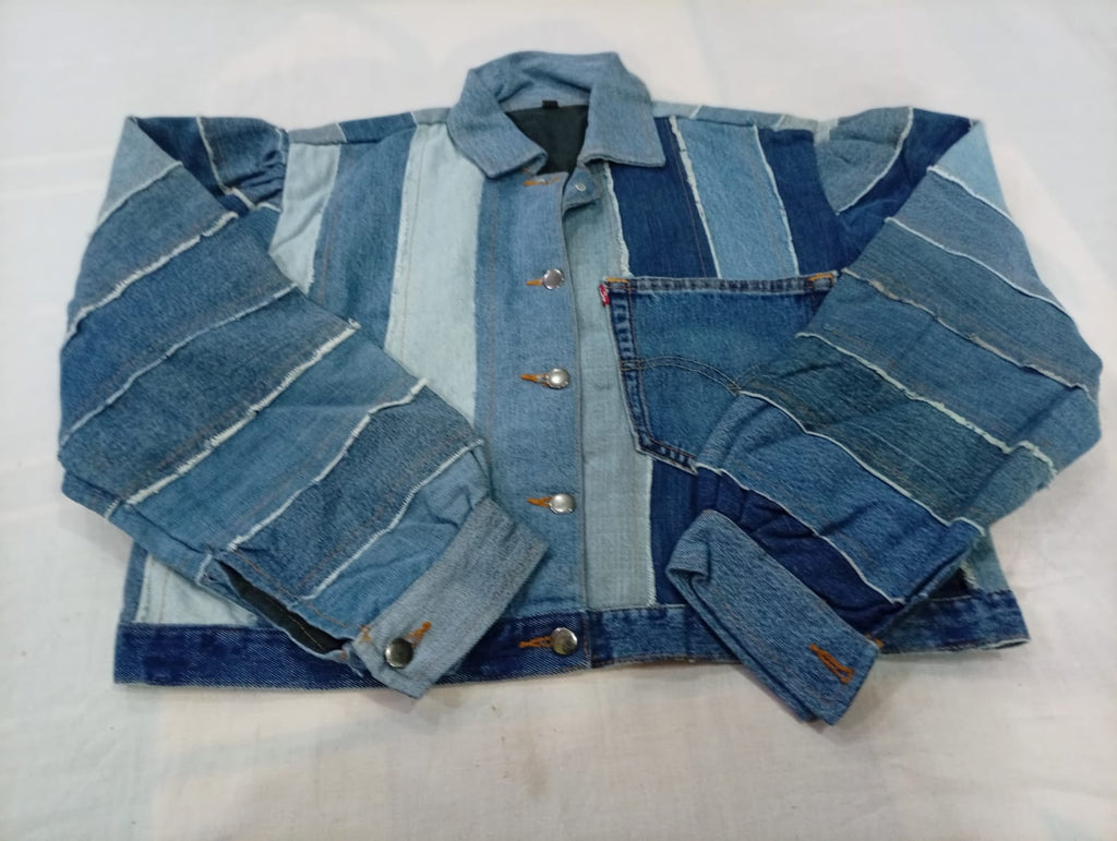  Upcycled Levi's Crop Mix Style Demin jackets in mixed colours and sizes, Grade A/B/C.