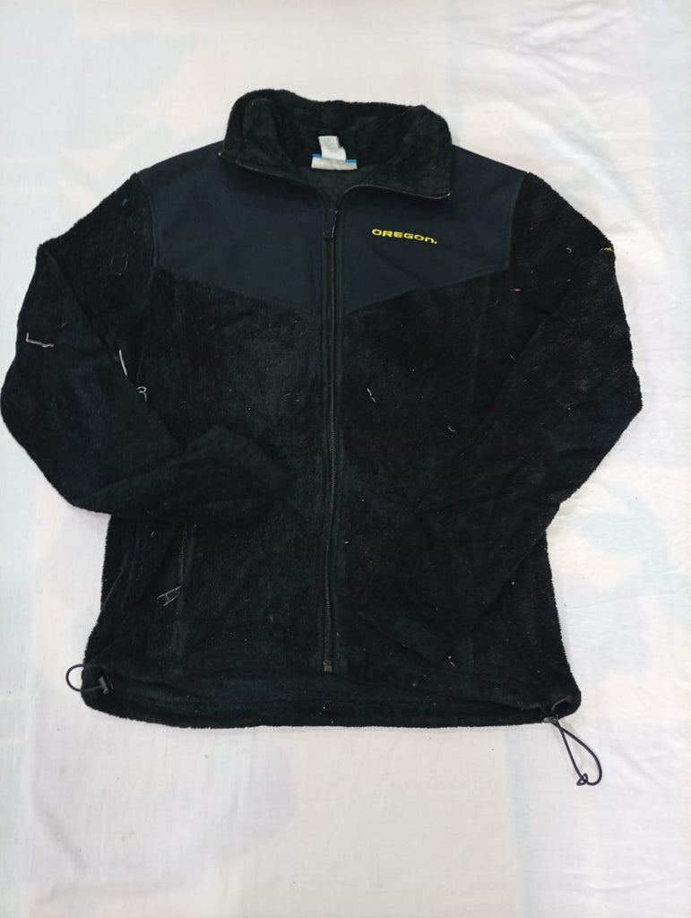 Vintage Columbia Fleece Jackets Bundle in mixed sizes and colours. Grade A/B/C.