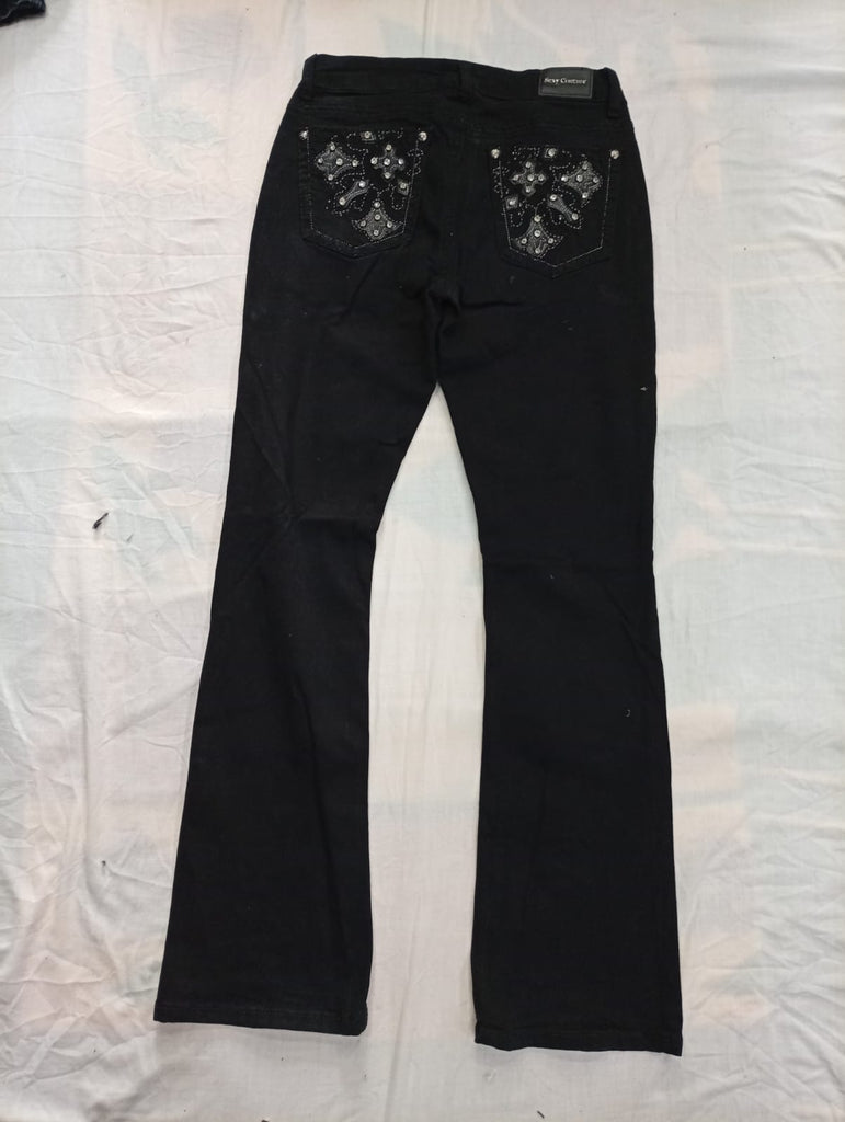 Y2K Flare Jeans Bundle in mixed sizes and colours. Grade A/B/C. 