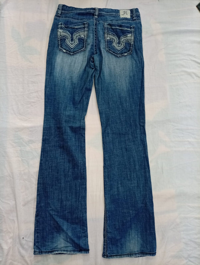 Y2K Flare Jeans Bundle in mixed sizes and colours. Grade A/B/C. 