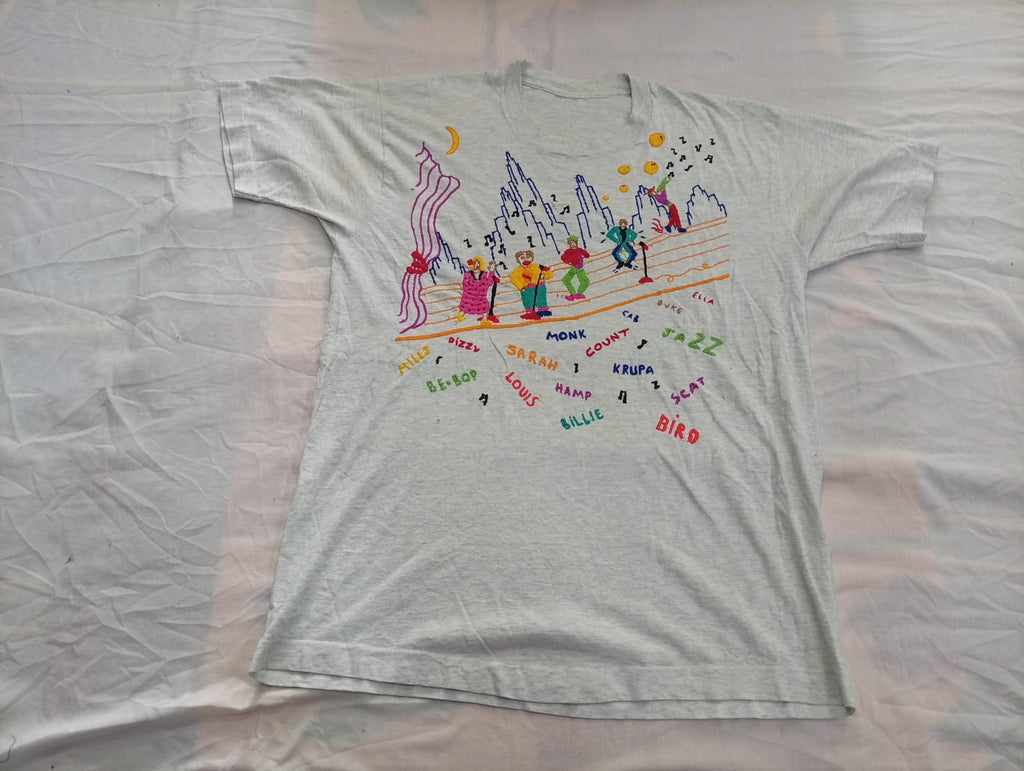 Vintage Single Stitch T-Shirts Bundle in mixed sizes and colours. Grade A/B/C. 