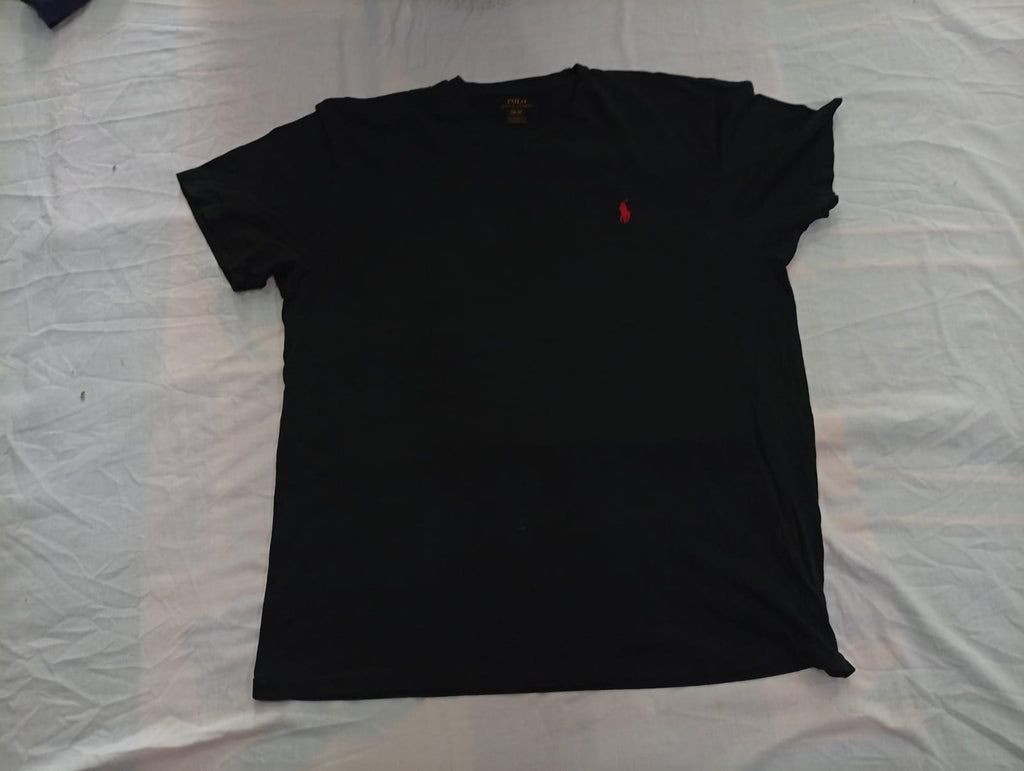 Vintage Polo T-Shirts Bundle in mixed sizes and colours. Grade A/B/C. 