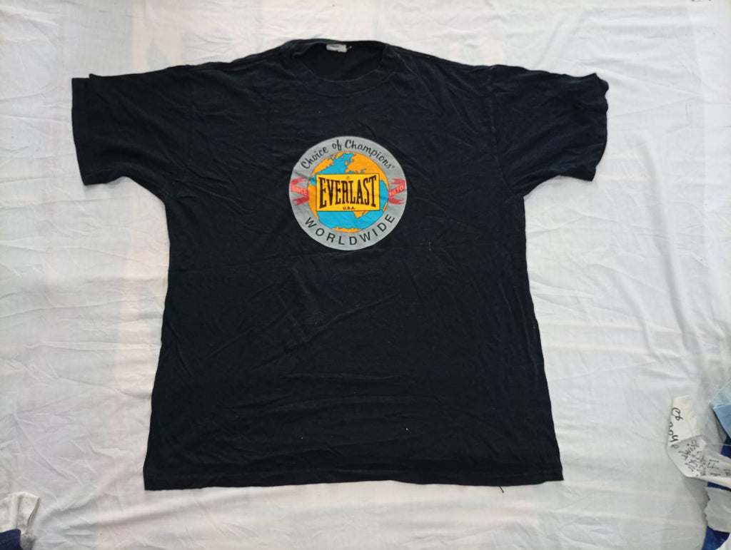 Vintage Single Stitch T-Shirts Bundle in mixed sizes and colours. Grade B/C. 