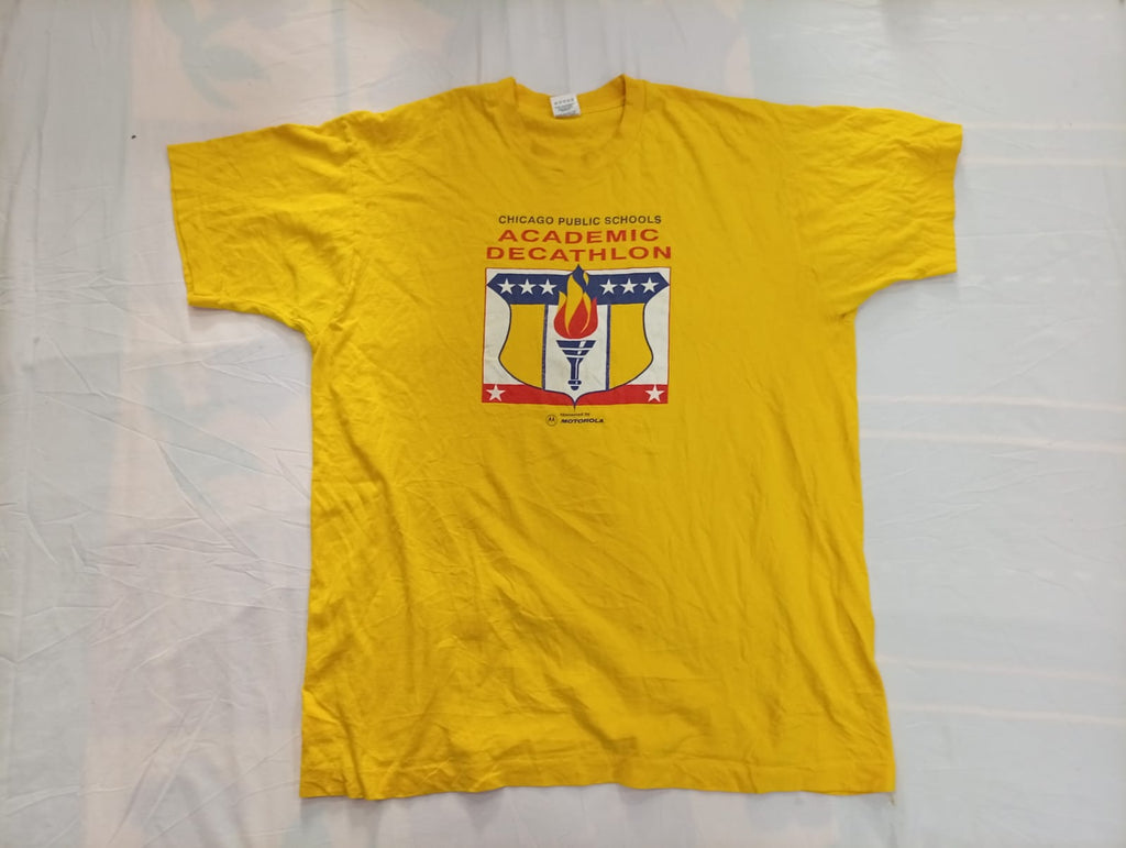 Vintage Single Stitch T-Shirts in  mixed sizes and colours, Grade B/C.