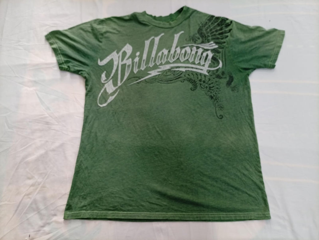 Vintage Skull T-Shirts Bundle in  mixed sizes and colours, Grade B/C.