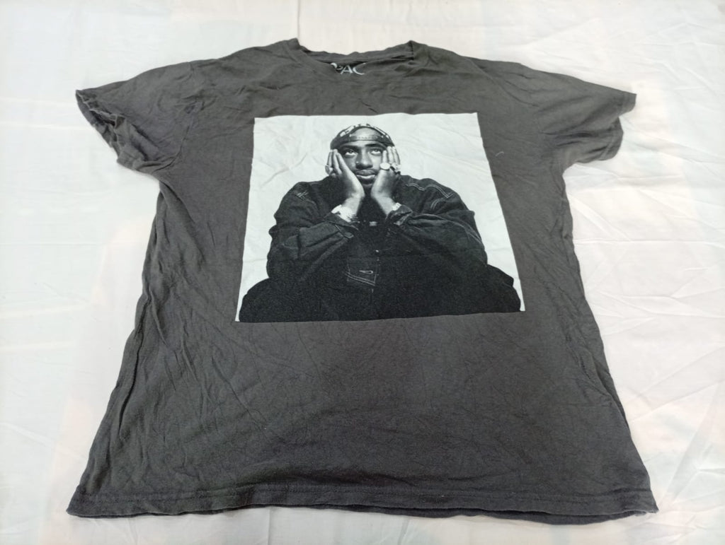 Vintage Music T-Shirts Bundle in mixed sizes and colours. Grade B/C.