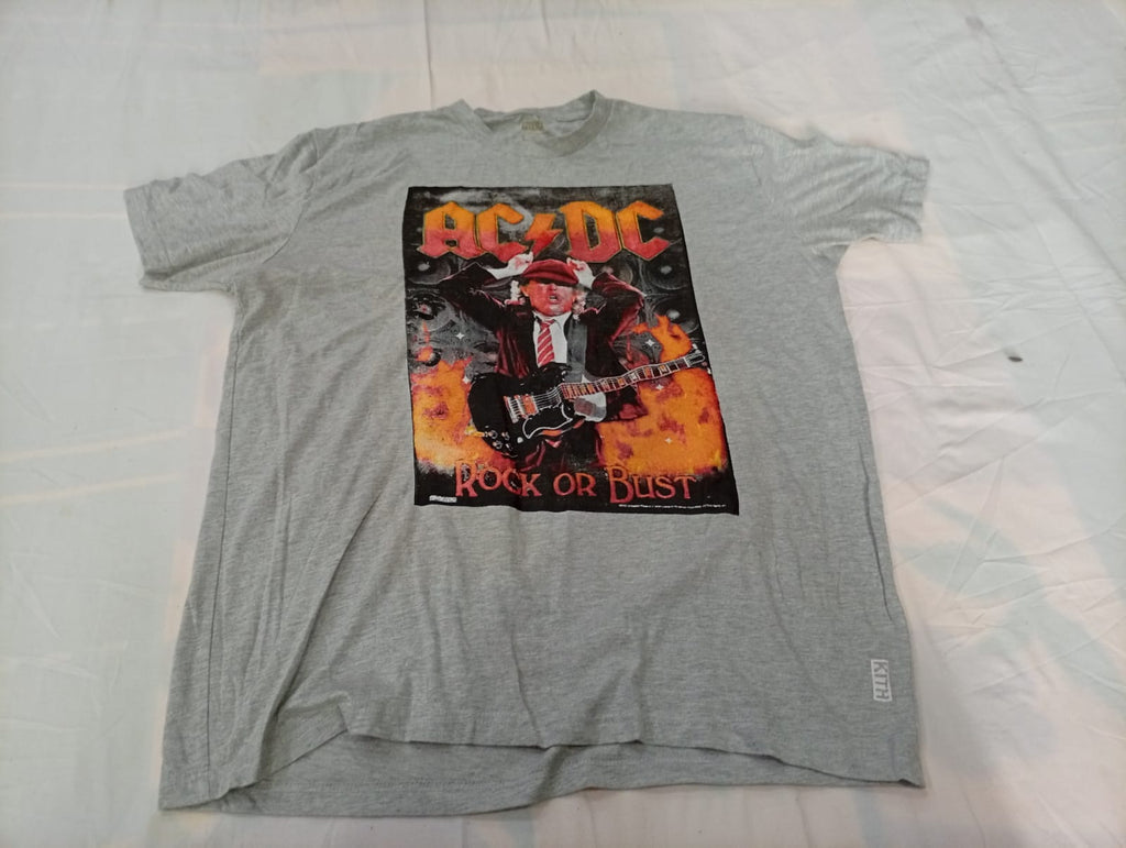 Vintage Music T-Shirts Bundle in mixed sizes and colours. Grade B/C.