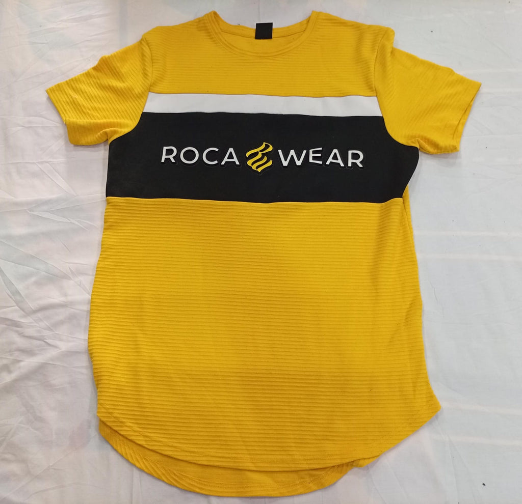 Vintage Designer T-Shirts Bundle in mixed sizes and colours. Grade B/C.