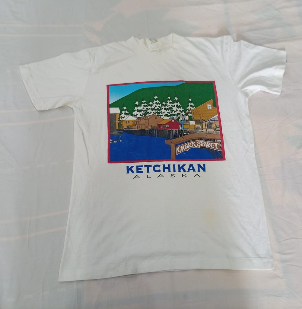 Vintage Single Stitch T-Shirts Bundle in  mixed sizes and colours, Grade A/B/C.
