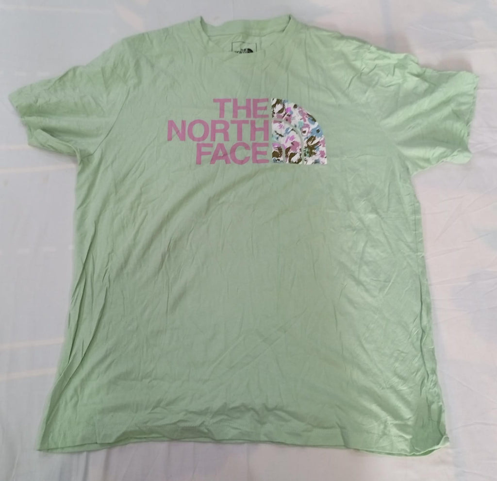 Vintage The North Face T-Shirts Bundle in  mixed sizes and colours, Grade A/B/C.